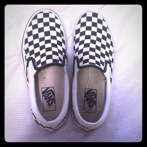 Vans/ black and white checkered